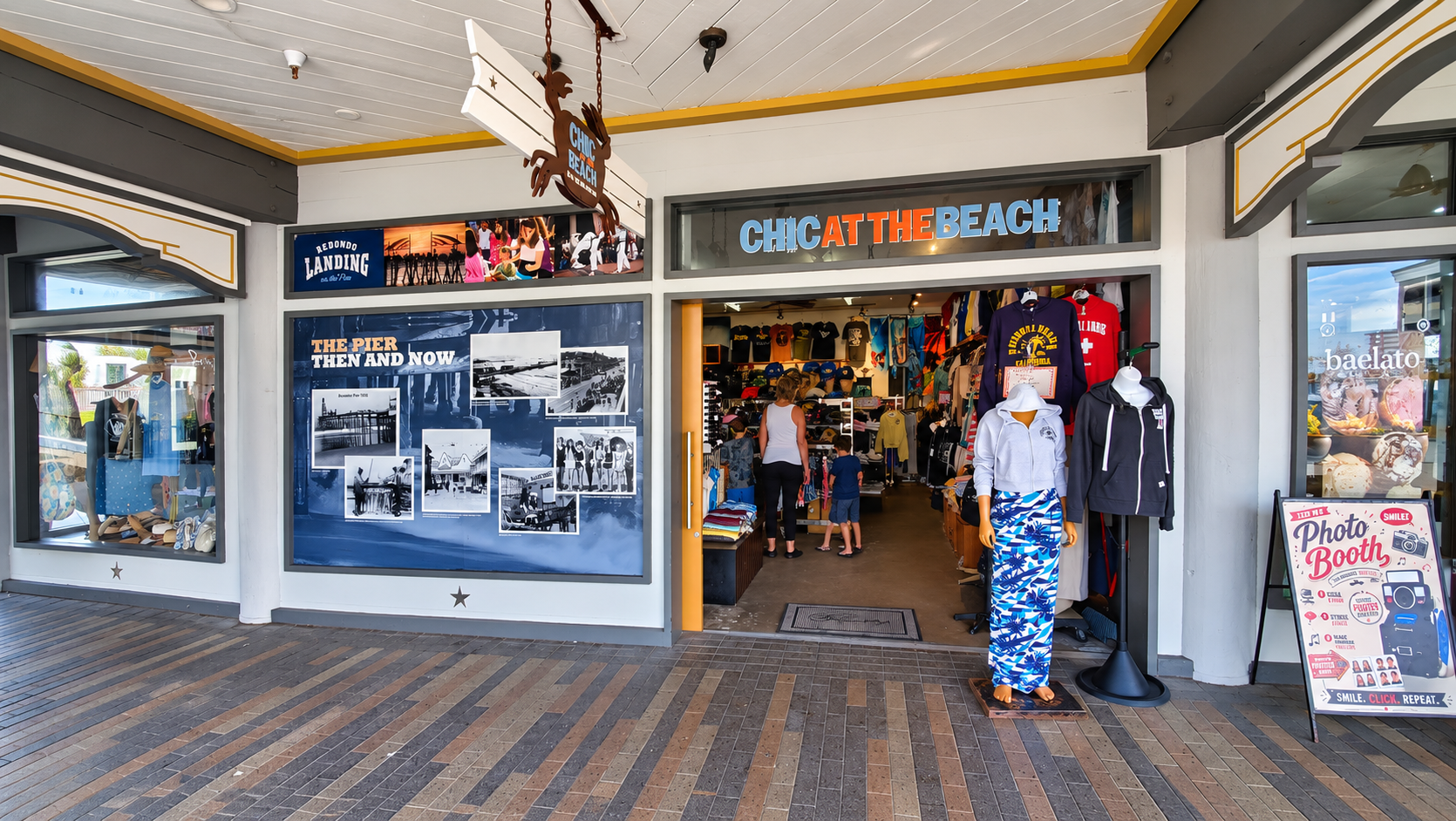 Chic at the Beach storefront at the Redondo Beach Pier