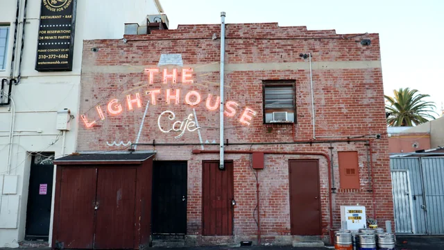 Lighthouse Café rear exterior in Hermosa Beach