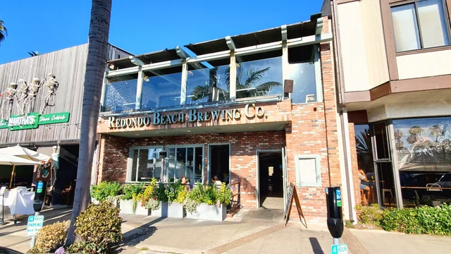 Redondo Beach Brewing Co storefront