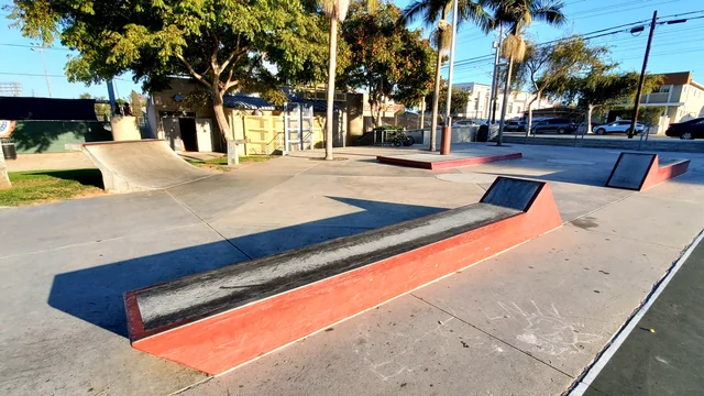 User photograph of Perry Skatepark