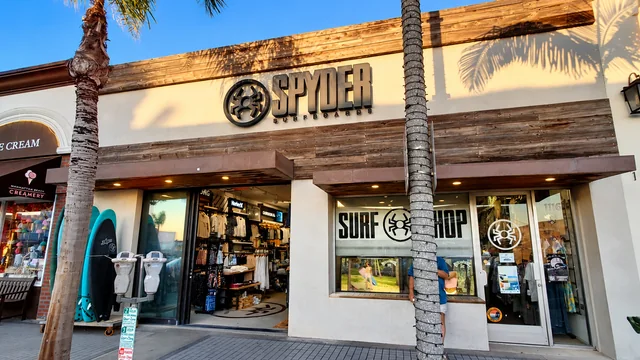 Spyder Surf — Manhattan Beach storefront